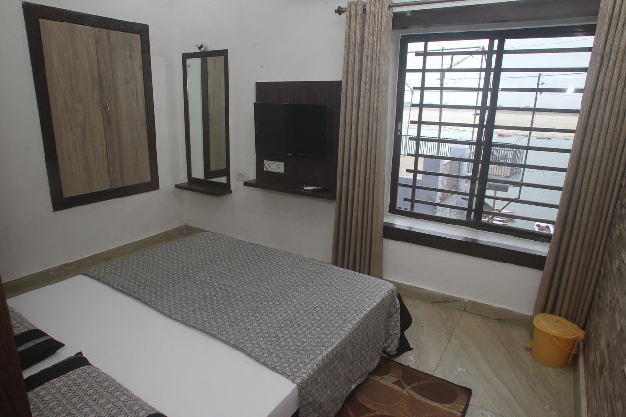 Alakhnanda Guest House Varanasi Luaran gambar