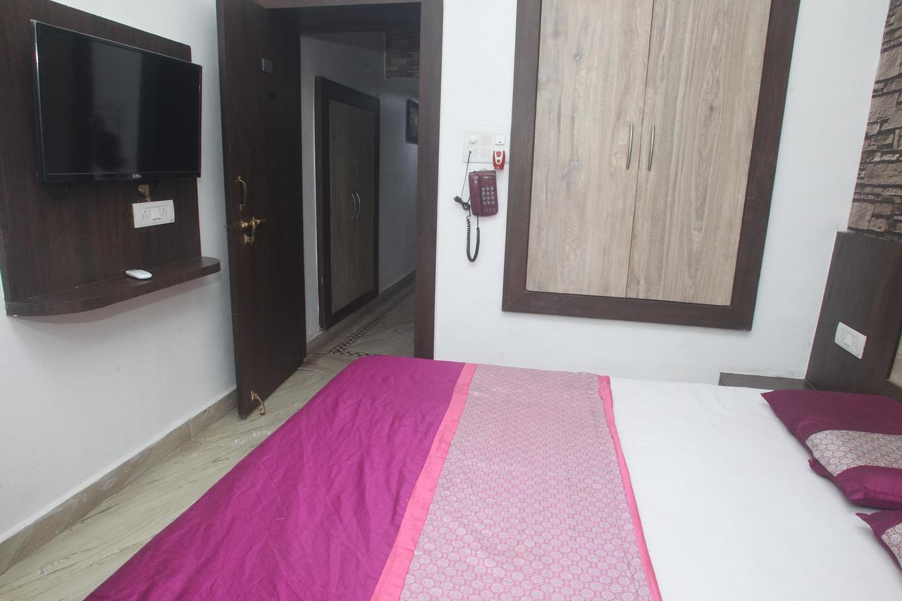 Alakhnanda Guest House Varanasi Luaran gambar