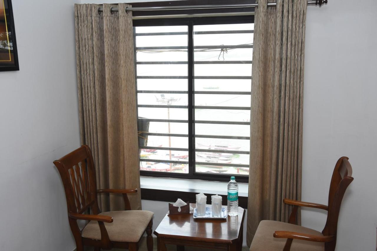 Alakhnanda Guest House Varanasi Luaran gambar