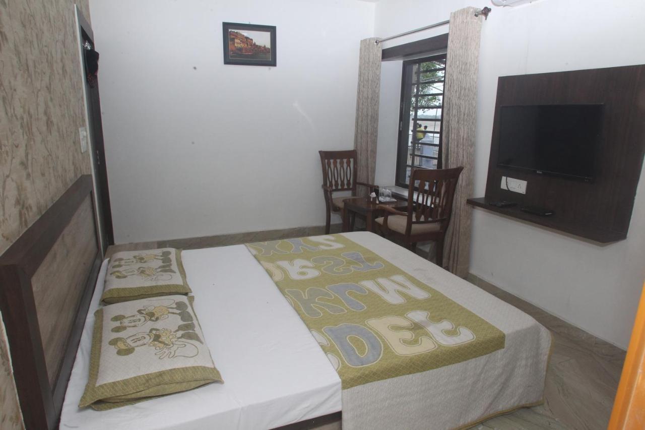 Alakhnanda Guest House Varanasi Luaran gambar