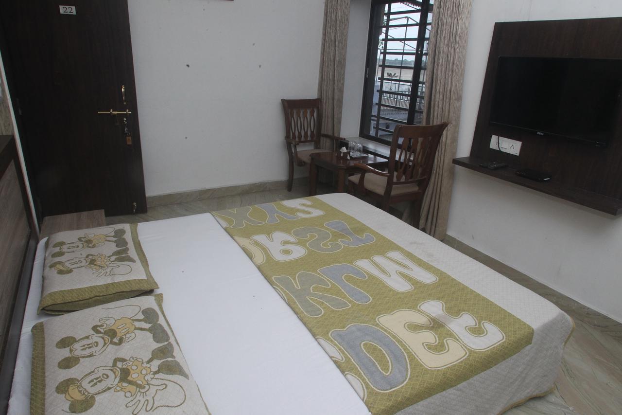 Alakhnanda Guest House Varanasi Luaran gambar